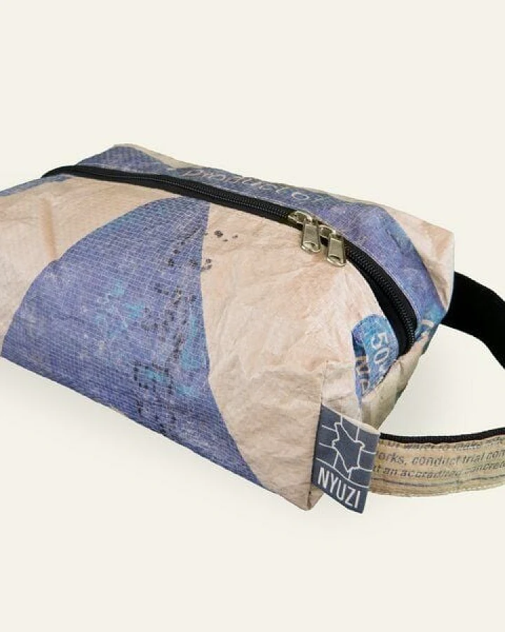 Blau Traingle Cement