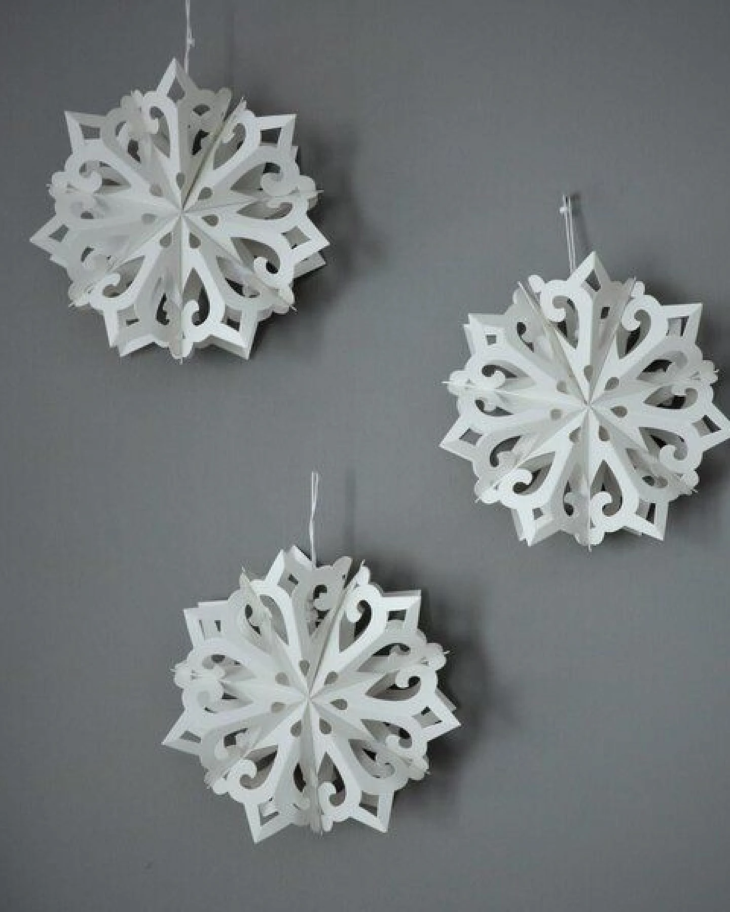 MoreThanHip Weihnachtsstern weißes Papier Ø25 cm Kamala Small - 3er-Set – Ansicht 2