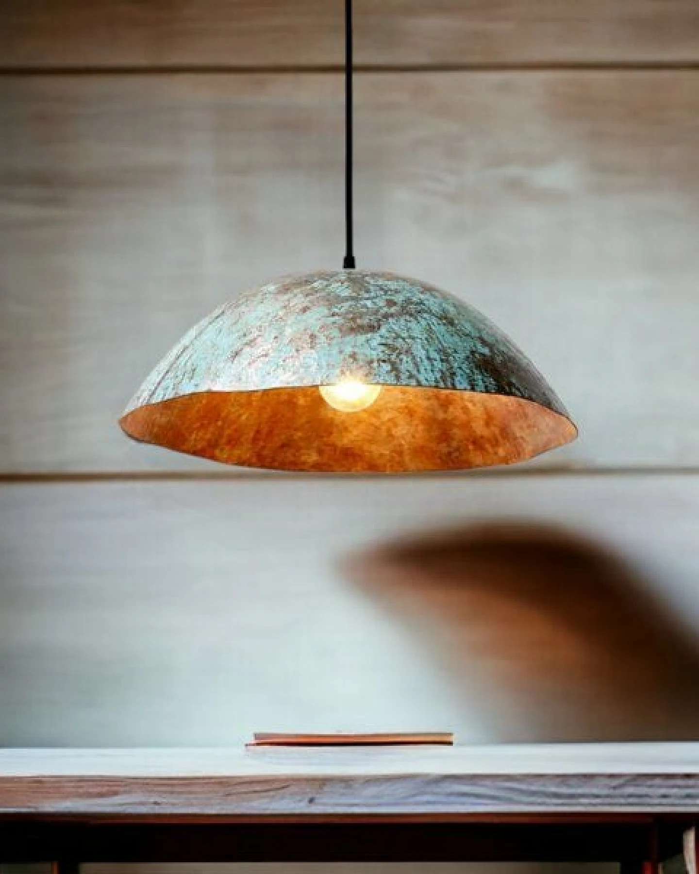 Moogoo Creative Africa Kleine Deckenleuchte aus recycelten Ölfässern 34cm Durchmesser Industrial Design Upcycling – Ansicht 3
