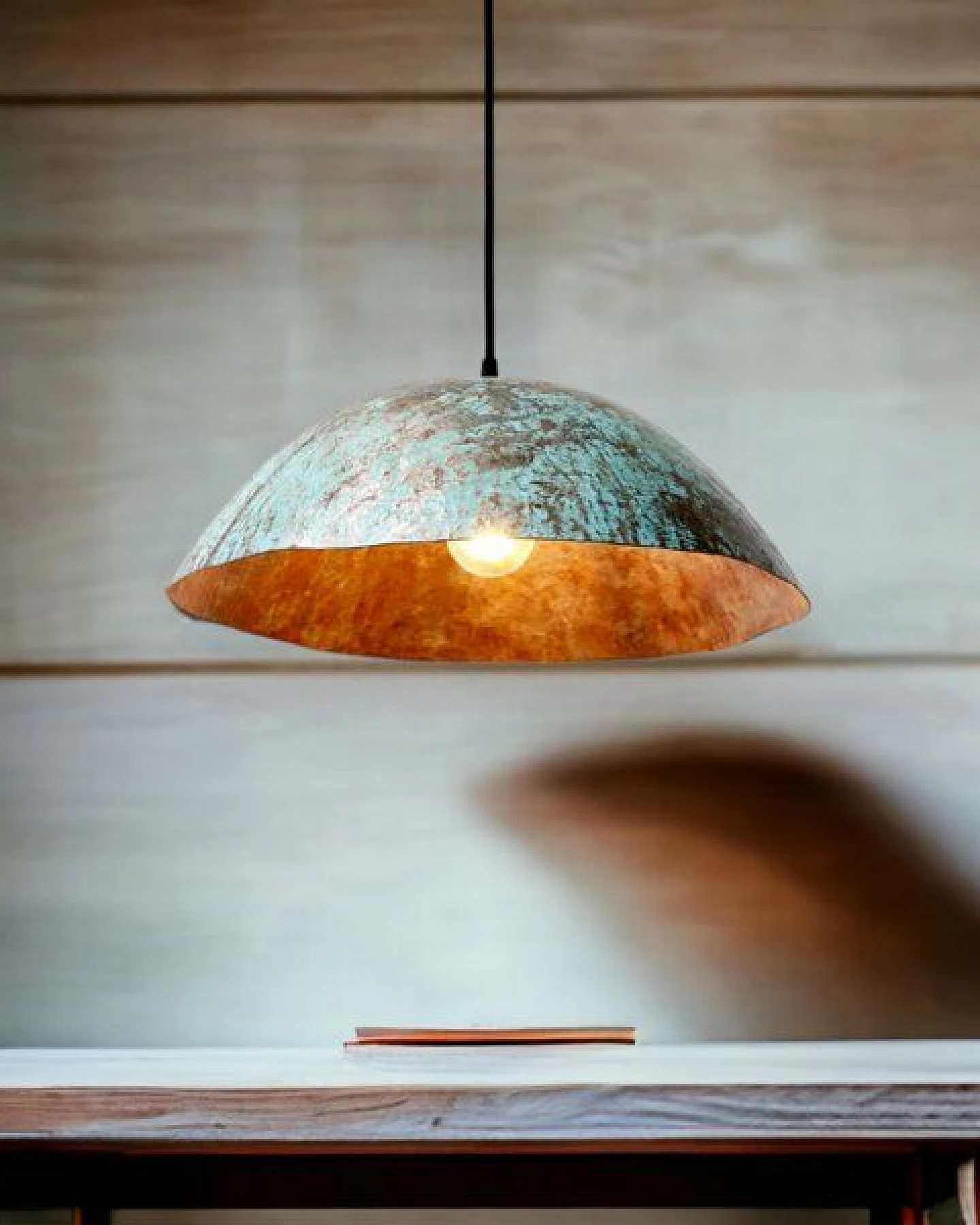 Moogoo Creative Africa Kleine Deckenleuchte aus recycelten Ölfässern 34cm Durchmesser Industrial Design Upcycling – Ansicht 4