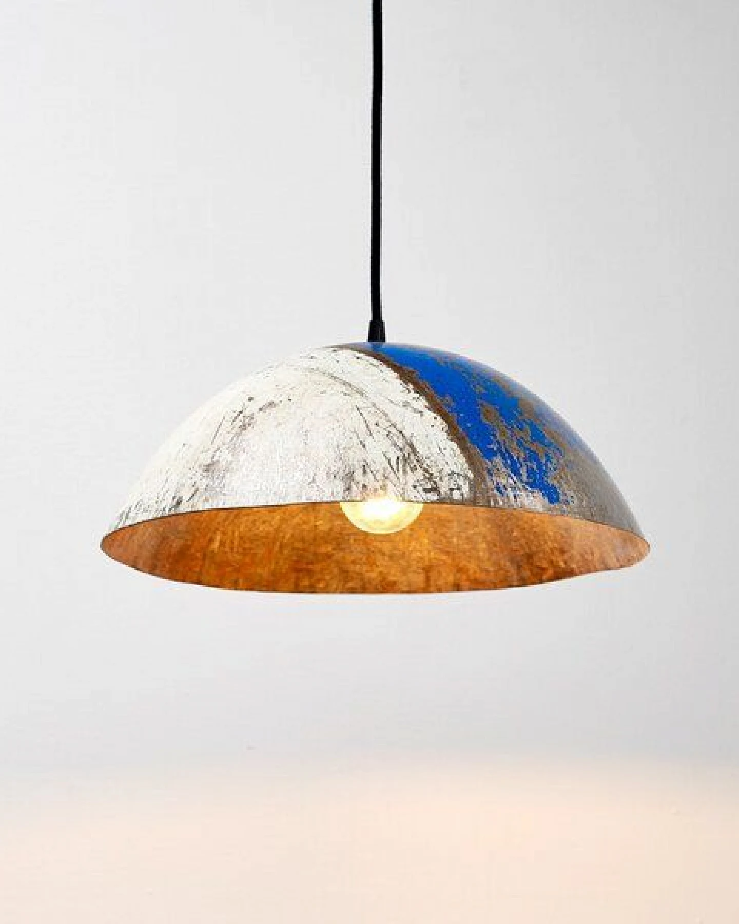 Moogoo Creative Africa Kleine Deckenleuchte aus recycelten Ölfässern 34cm Durchmesser Industrial Design Upcycling – Ansicht 2