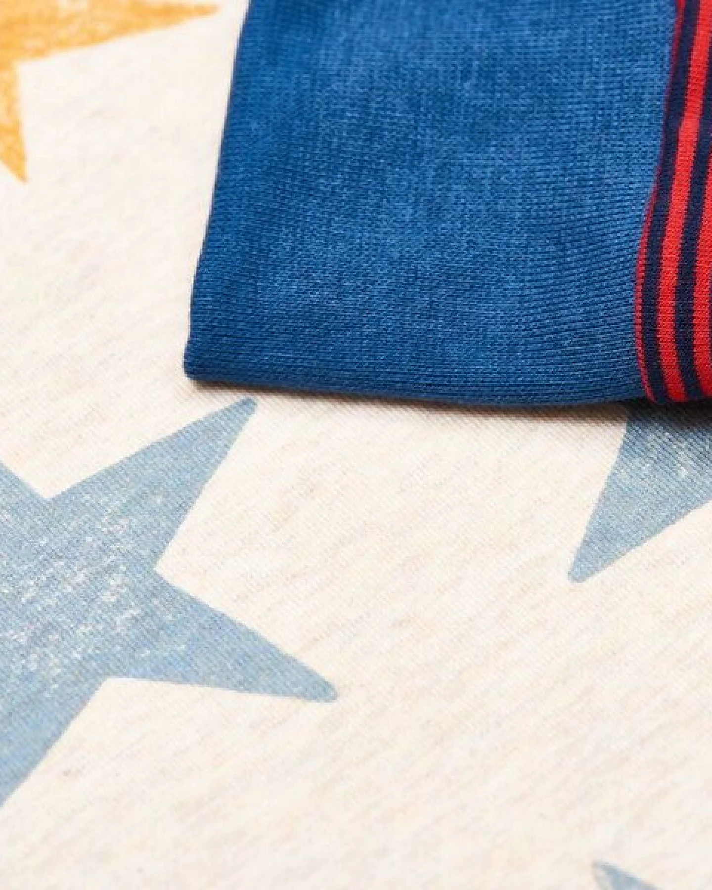 Cheeky Apple Jungen Langarm-Shirt aus Bio-Baumwolle "Stars – Ansicht 3