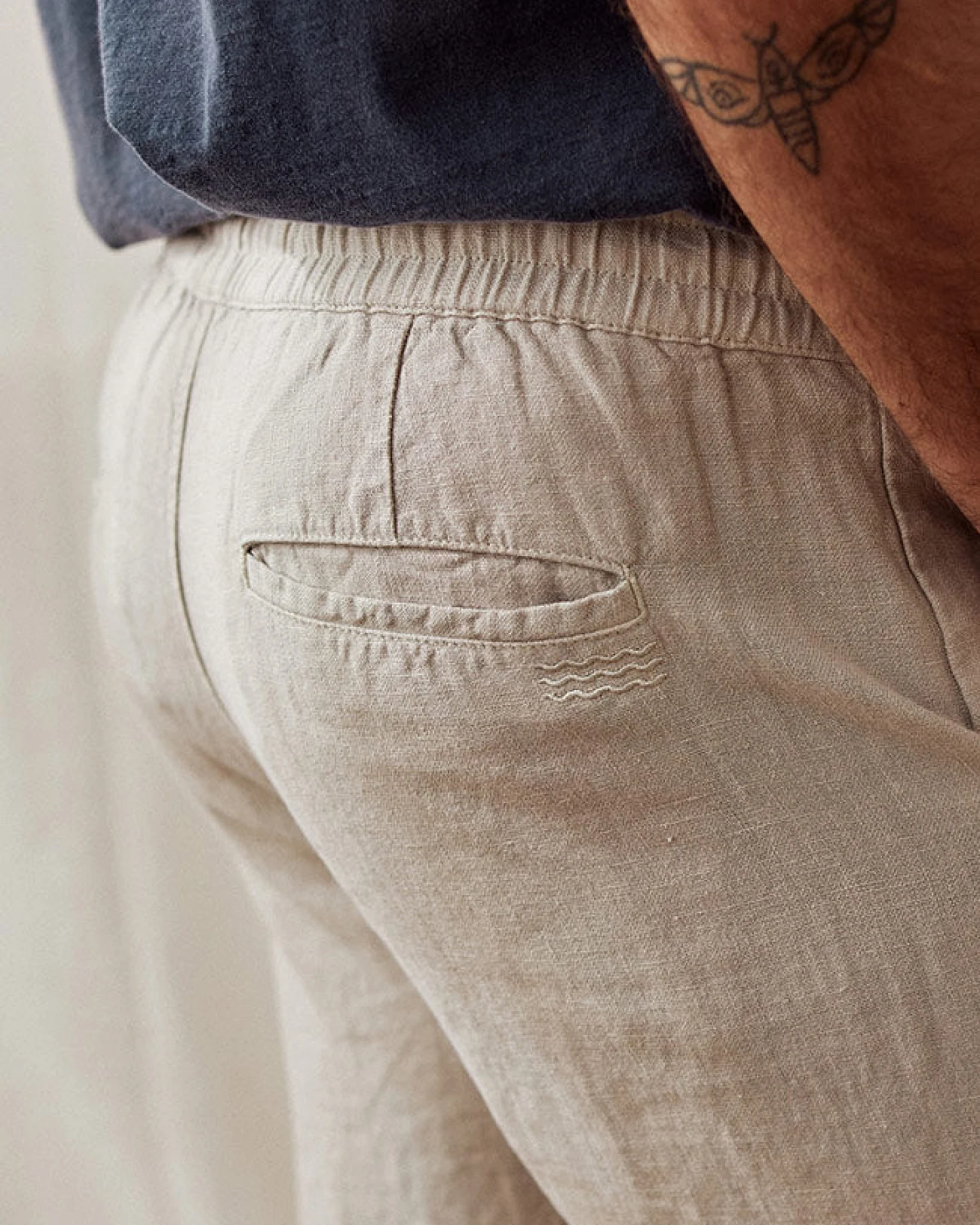 TWOTHIRDS Herren vegan Hose Komoto Natural – Ansicht 2