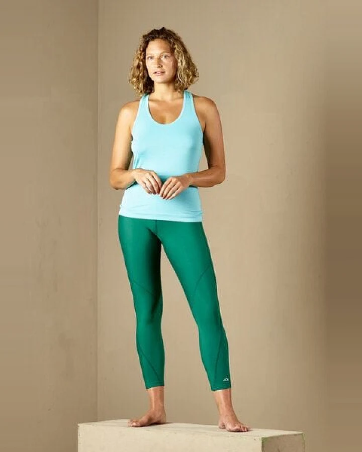 M23 Damen Yoga Leggings aus recyceltem Nylon/Elastan, Modell „Lina“