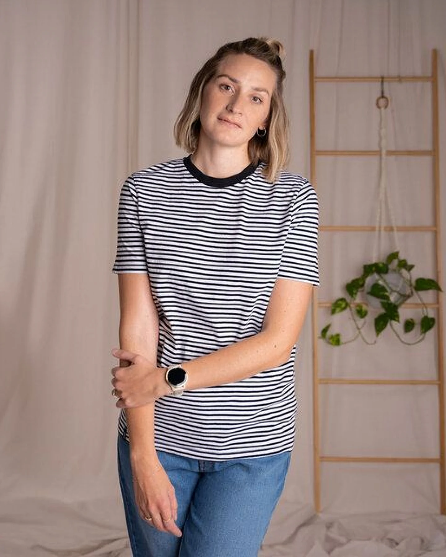 Vresh Clothing Vanny - T-Shirt aus Biobaumwolle – Ansicht 2