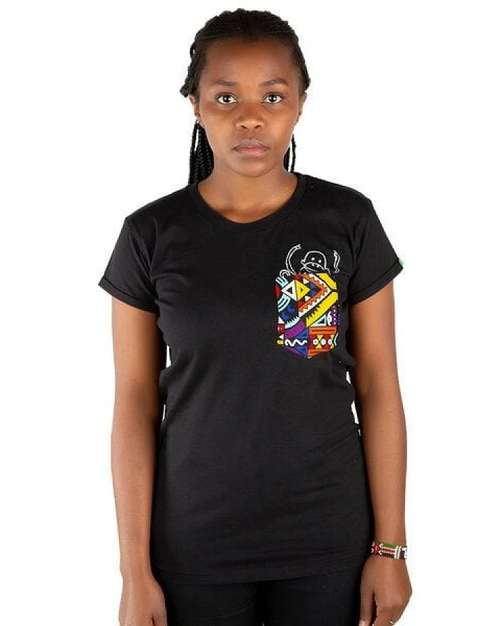 Kipepeo-Clothing Damen T-Shirt aus Bio-Baumwolle mit Brusttasche NYANI Made in Kenya