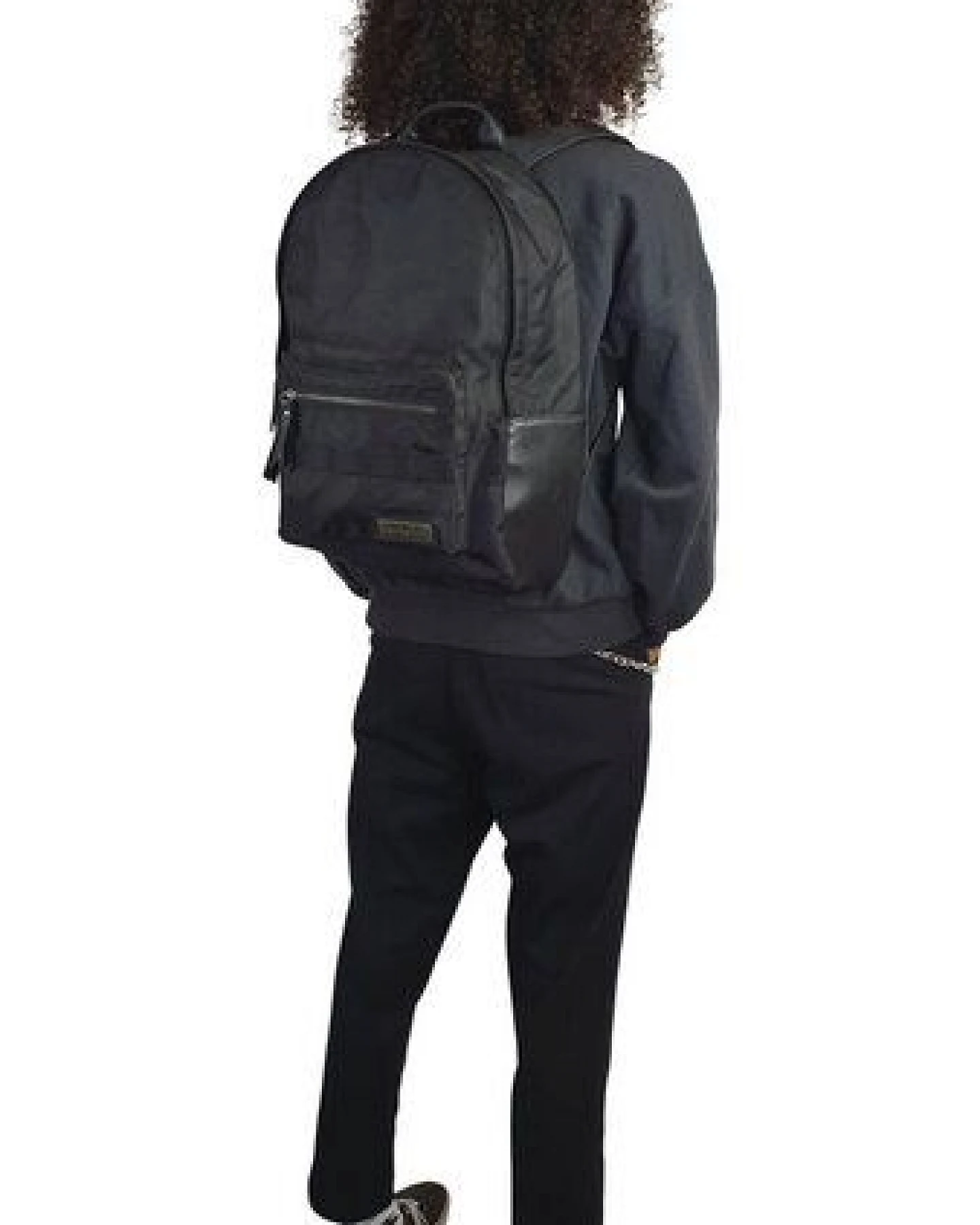 manbefair Klassischer City Rucksack Bergen aus recyceltem Nylon Gewebe und Rinds-Leder – Ansicht 3