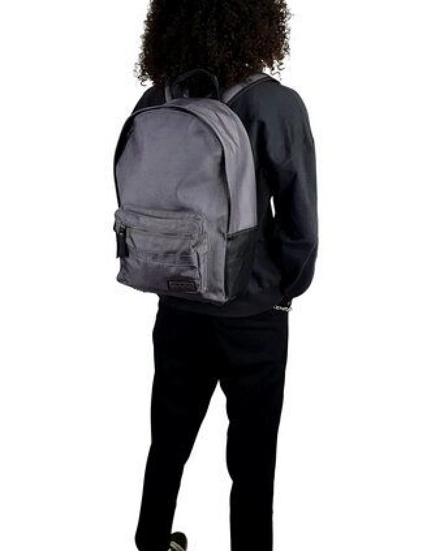 manbefair Klassischer City Rucksack Bergen aus recyceltem Nylon Gewebe und Rinds-Leder – Ansicht 3