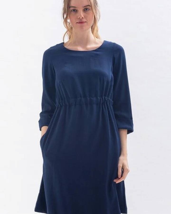 Blau
