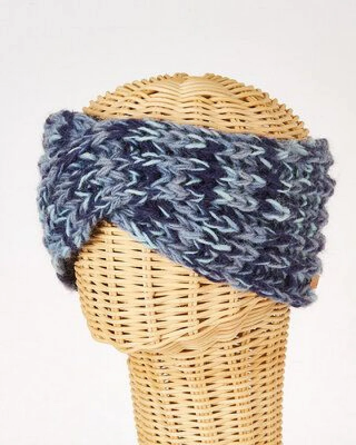 Blau