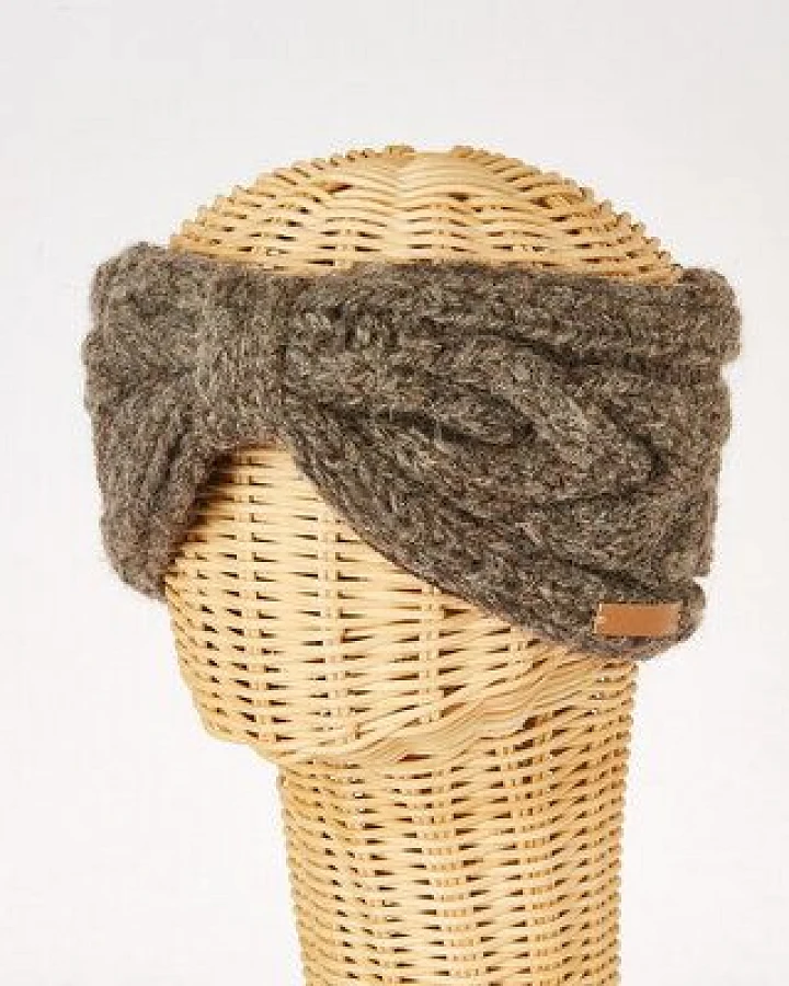 short'n'pietz Schurwollstirnband mit Zopfmuster und Knoten, handgestrickt
