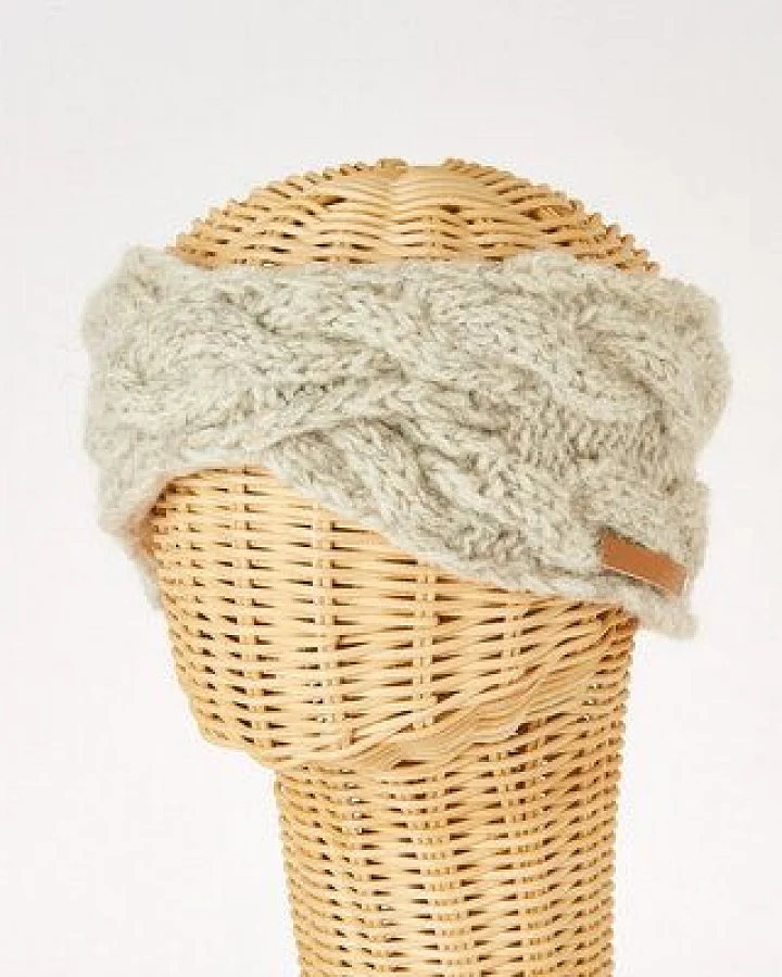 short'n'pietz Schurwollstirnband crisscross mit Zopfmuster, handgestrickt