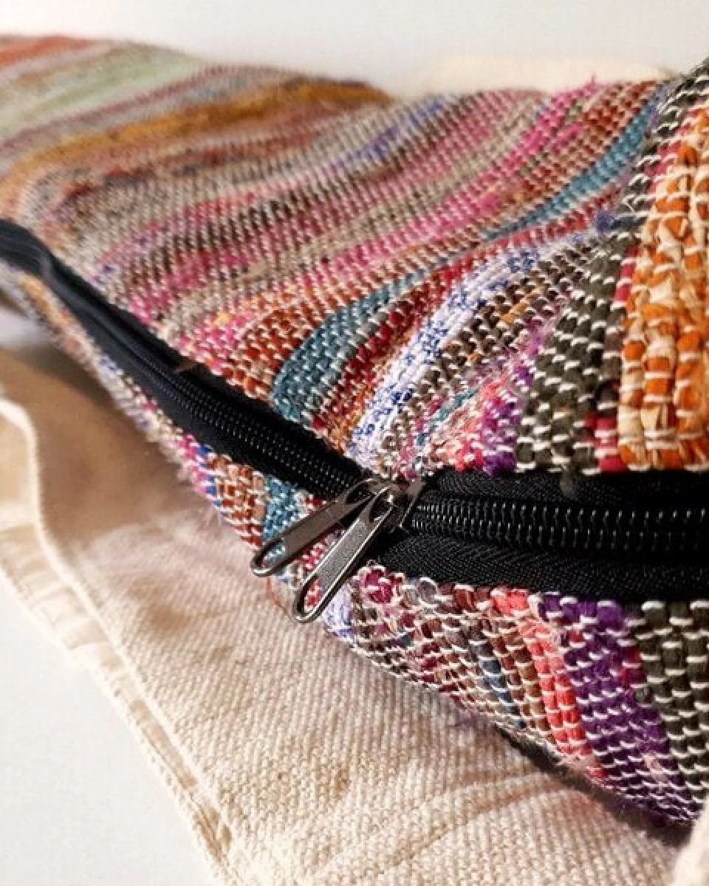 Himal Hemp HH Yoga-Tasche aus wildem Hanf oder Recycle-Sari – Ansicht 4