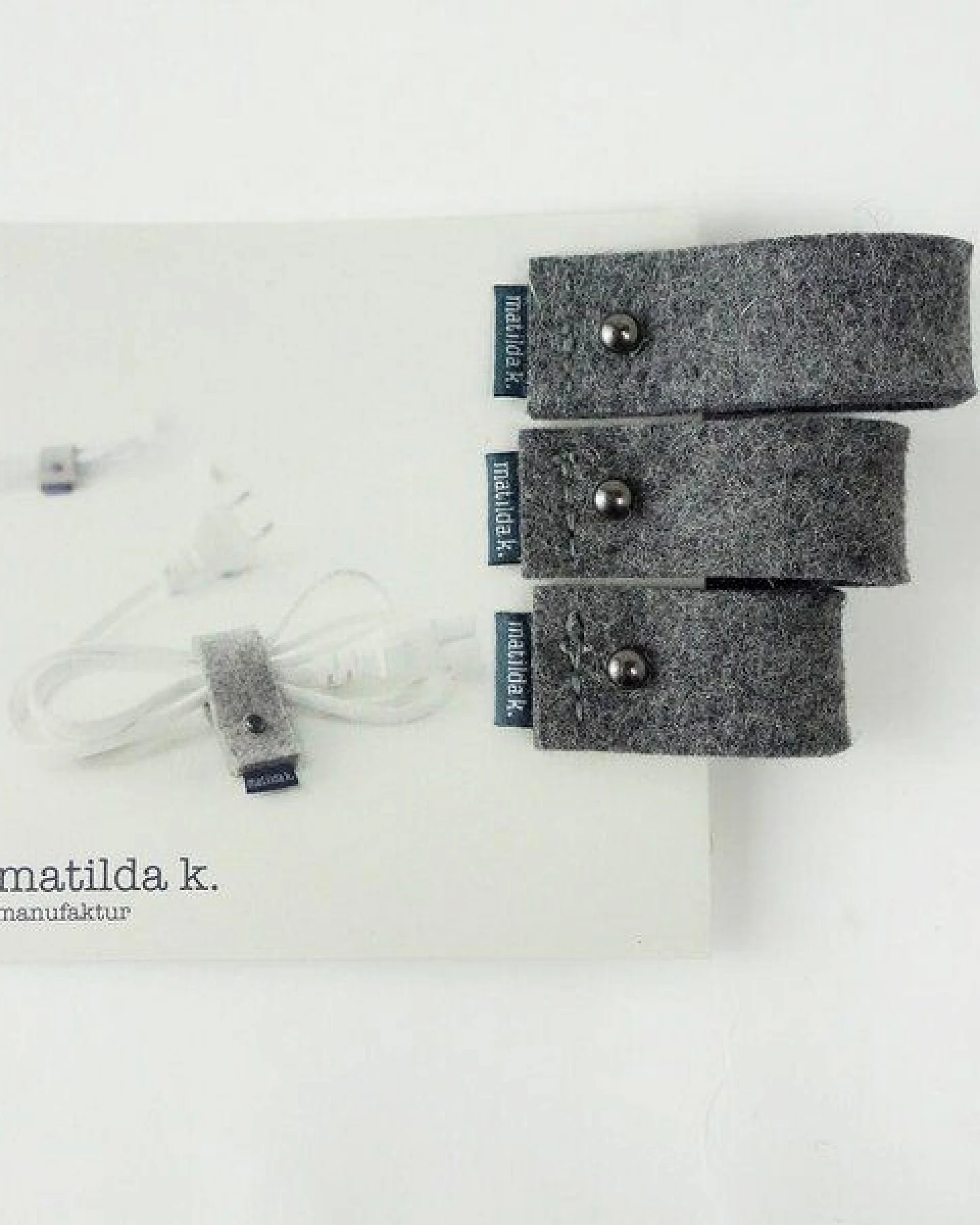 matilda k. manufaktur 3 Kabelbinder aus Wollfilz für Elektrokabel 'olli' – Ansicht 2
