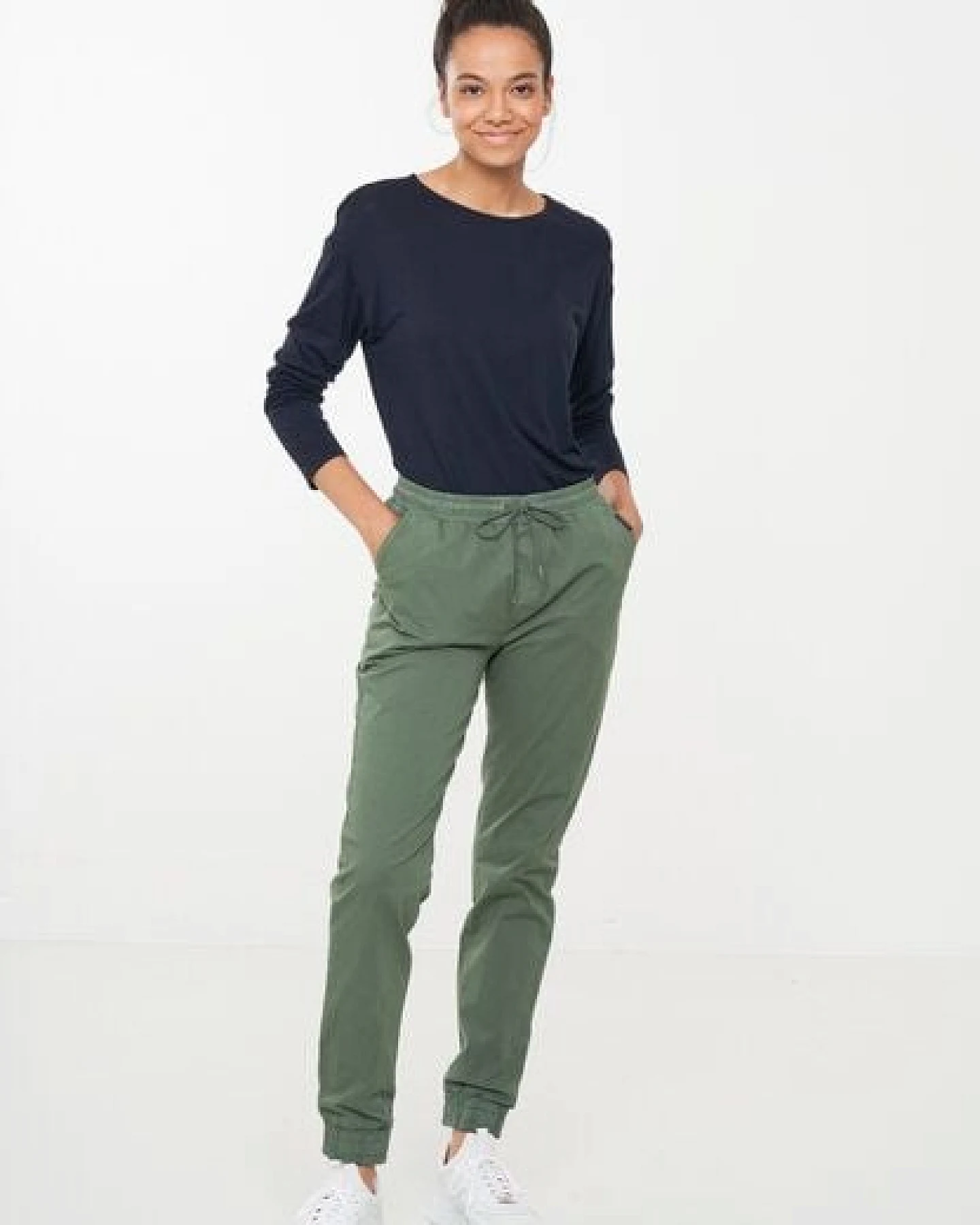 Damen Jogg Chino aus Bio-Baumwoll Mix - CALATHEA - recolution – Ansicht 3