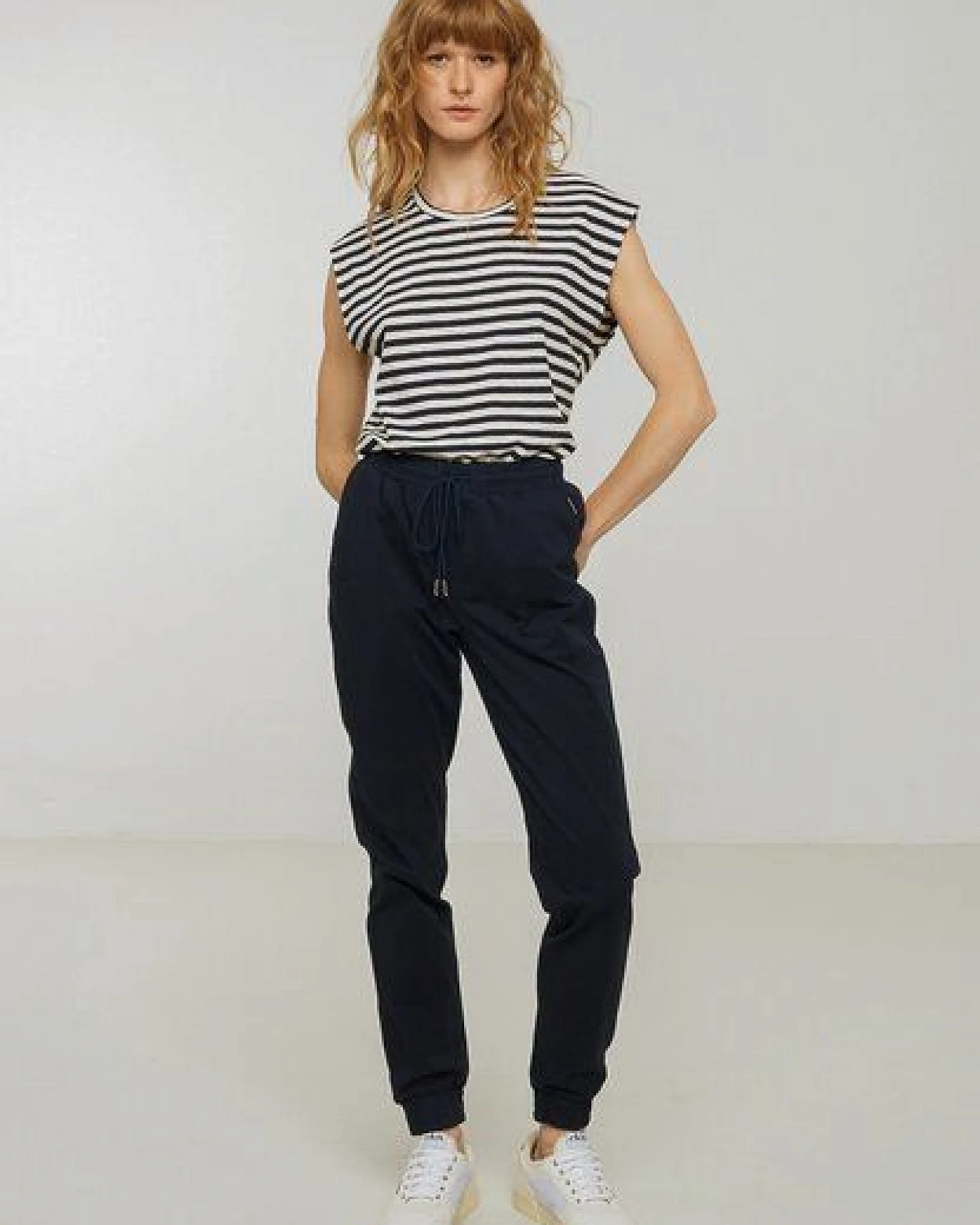 Damen Jogg Chino aus Bio-Baumwoll Mix - CALATHEA - recolution – Ansicht 2