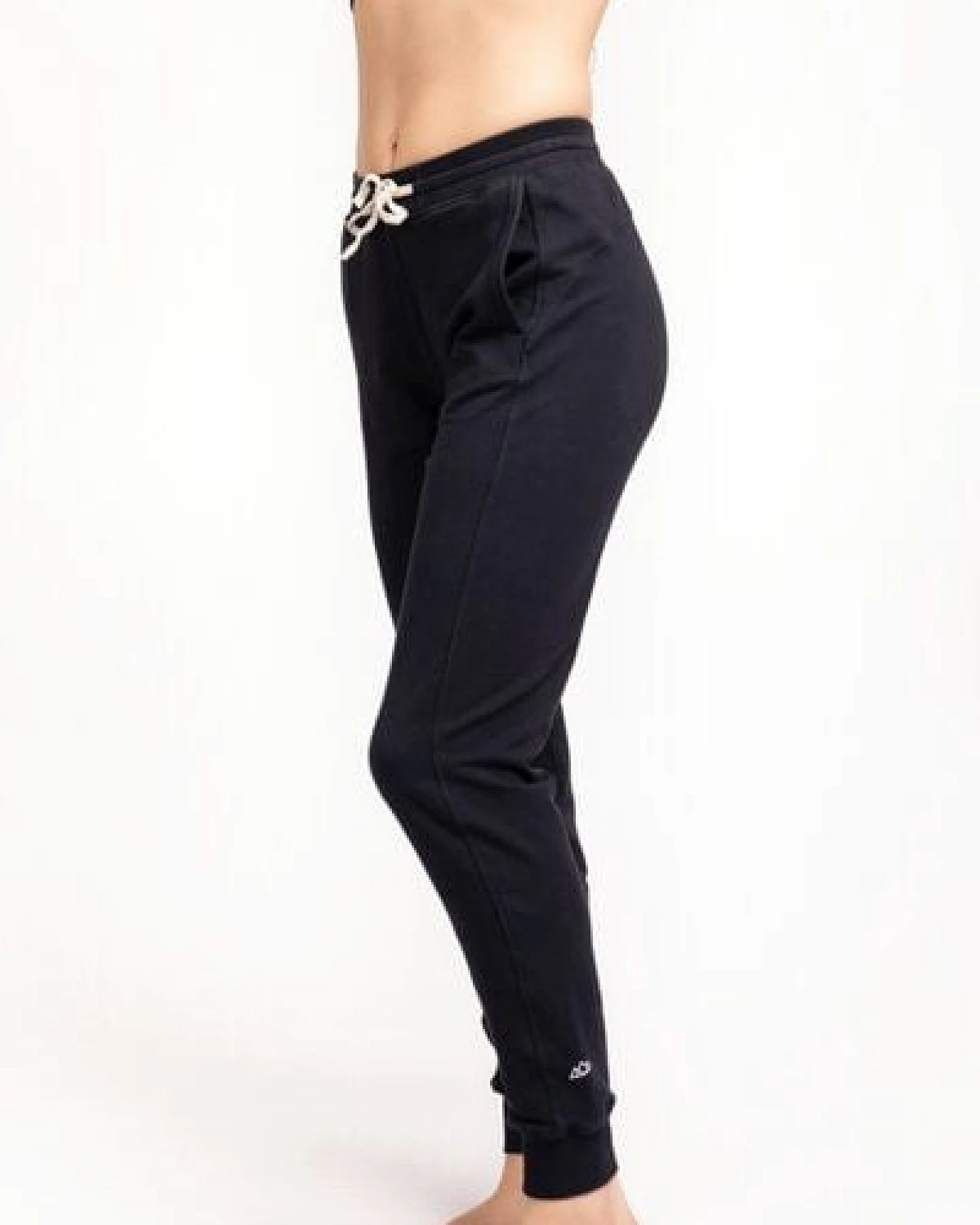 M23 Damen Jogginghose aus Bio-Baumwolle, Modell „Emma“ – Ansicht 4