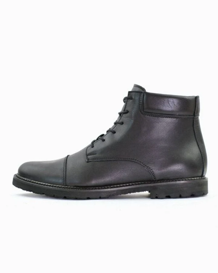 SORBAS '93v vegane Boots in Schwarz