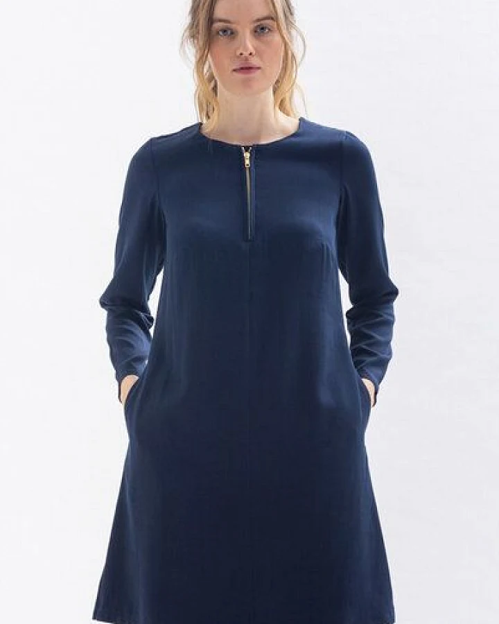 Blau