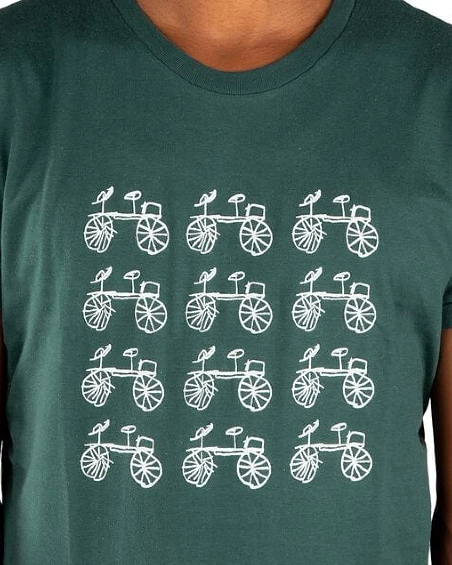 Kipepeo-Clothing Herren Print T-Shirt aus Bio-Baumwolle FAHRRAD Dunkelgrün Made in Africa – Ansicht 3