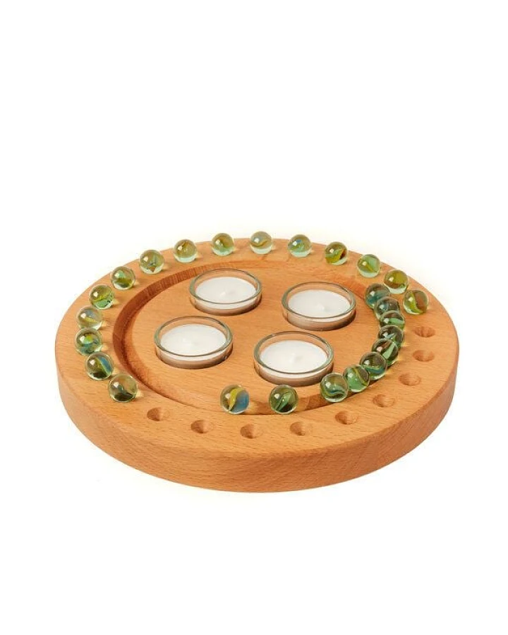 klotzaufklotz Adventskalender und Adventskranz mit Teelichtern