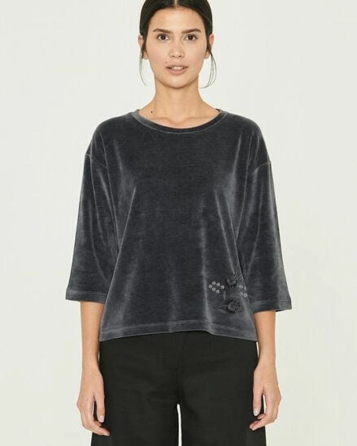 ORGANICATION Samtbluse aus Bio-Baumwolle und Recyceltes Polyester mit Stickerei