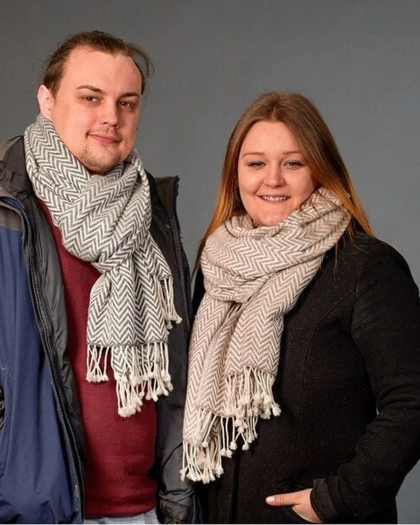 Frida Feeling Wollschal im Heringbone Muster – Ansicht 3