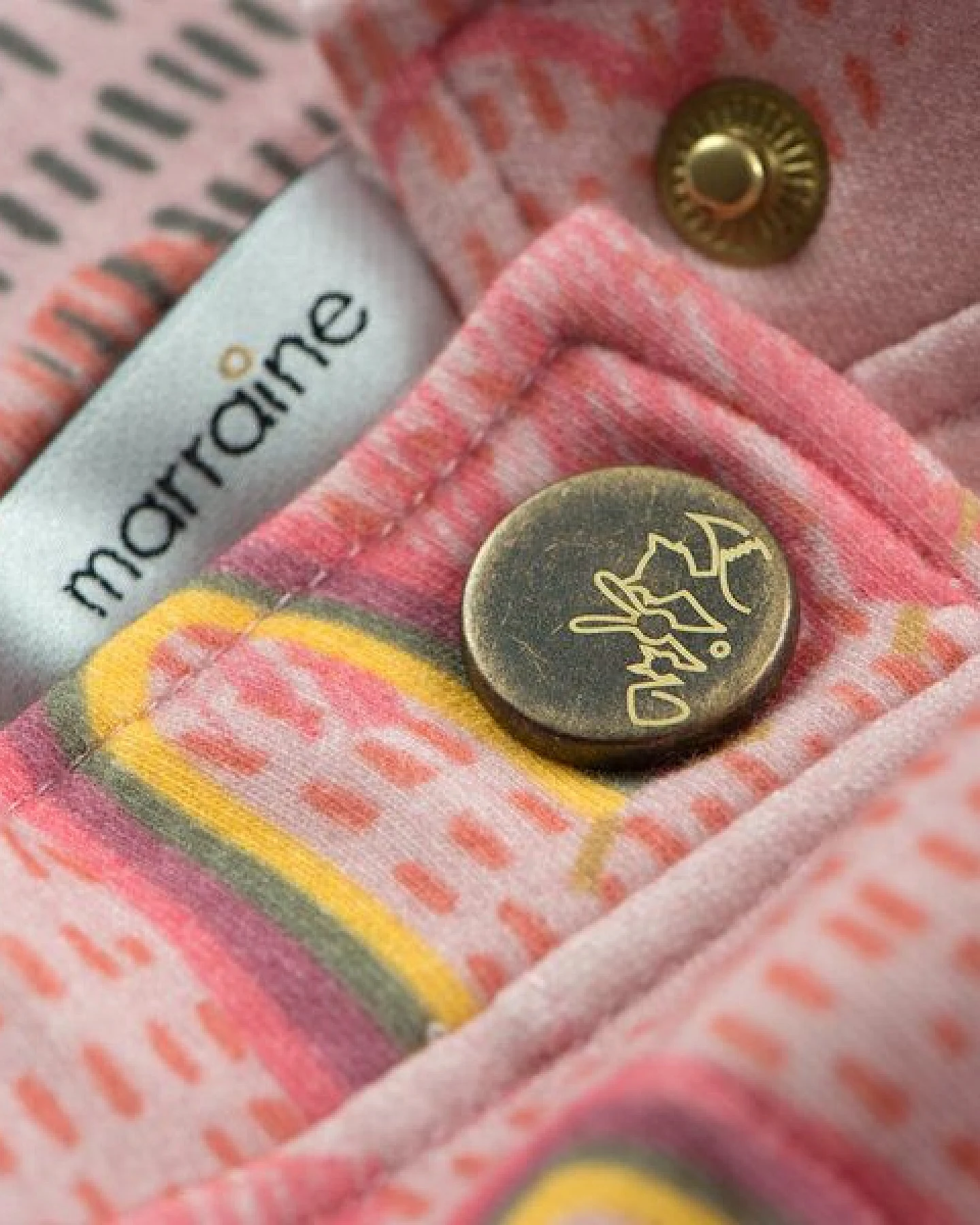 Marraine Kids Sweathose mit Alloverdruck "Rainbow Star" – Ansicht 3