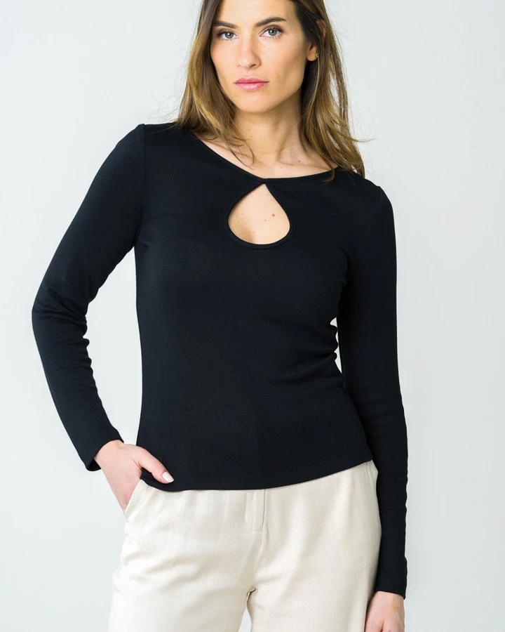 Avani Damen vegan Top Mehonia Schwarz