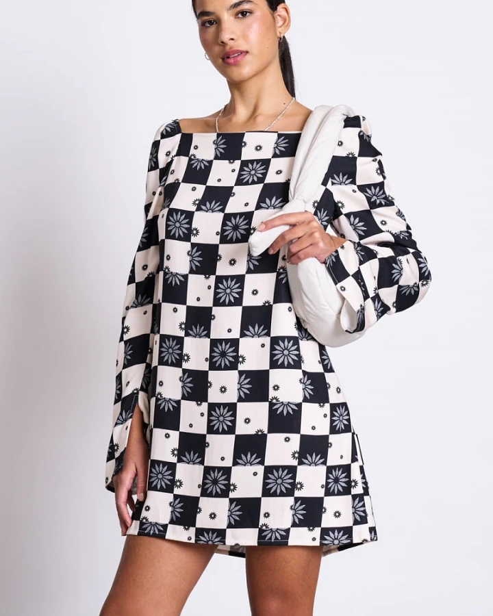 JAN 'N JUNE Damen vegan Minikleid Mit Quadratischem Ausschnitt Glad Floral Square Print