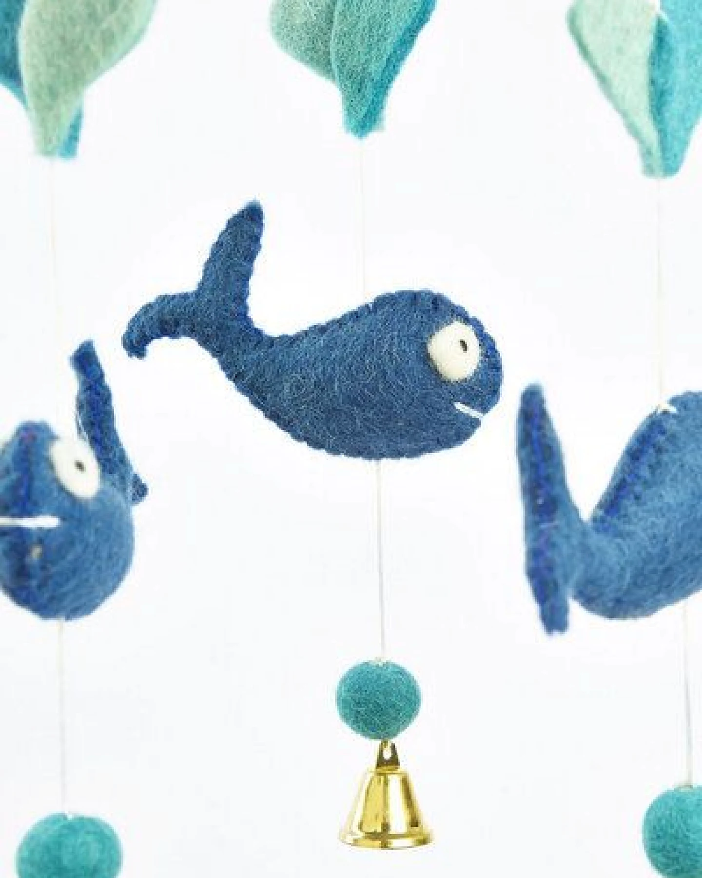short'n'pietz Mobile mit blauen Walen – Ansicht 2