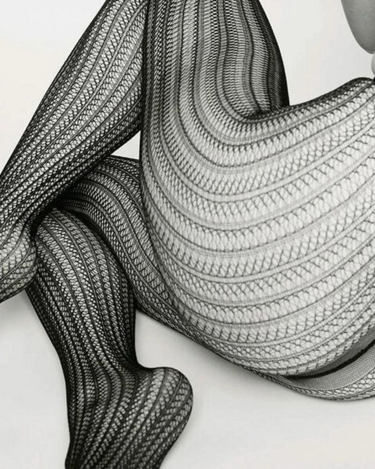 Swedish Stockings Netzstrumpfhose Selma schwarz aus Recycling-Material – Ansicht 2