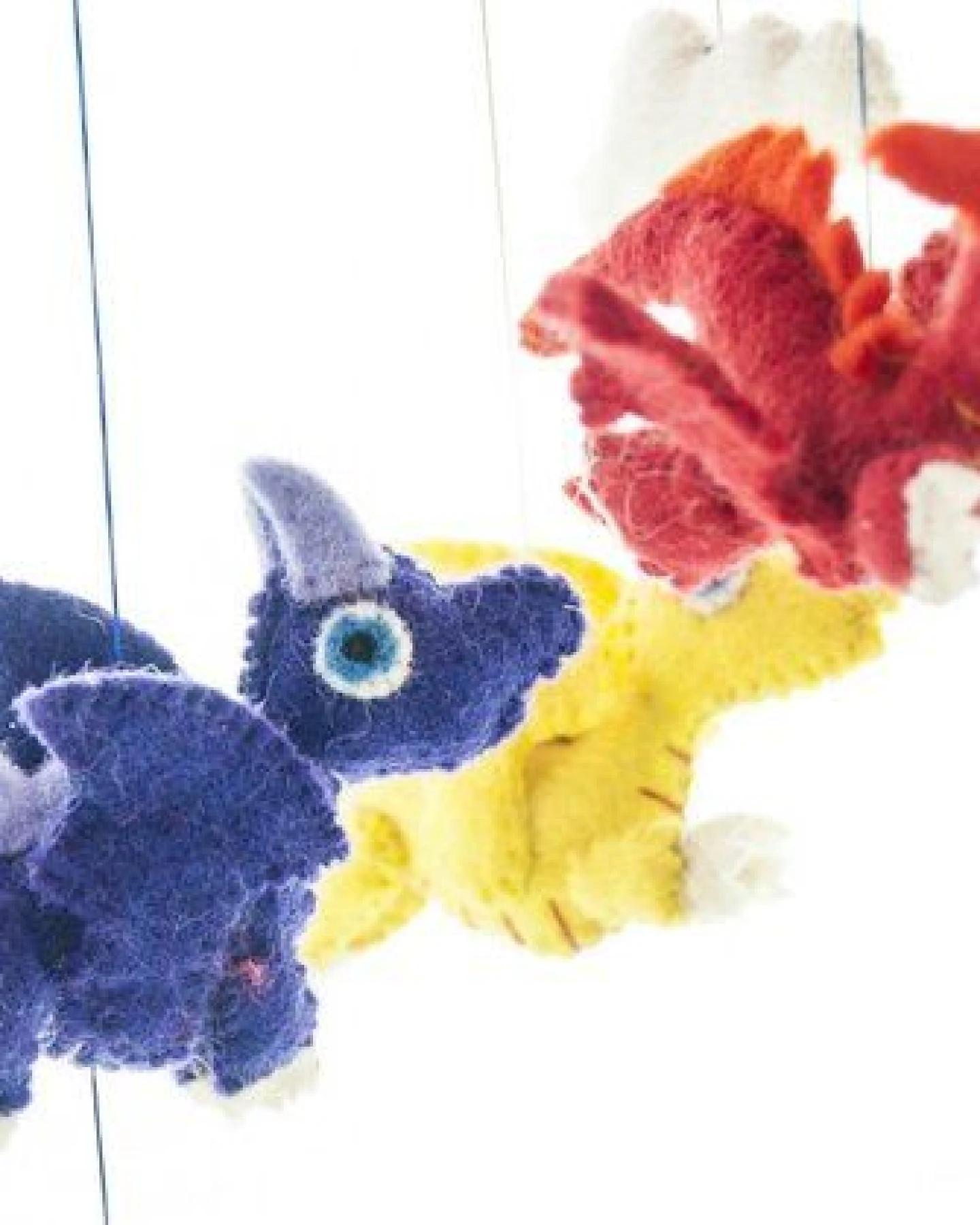 short'n'pietz Mobile mit 4 bunten Drachen, handgefilzt – Ansicht 2
