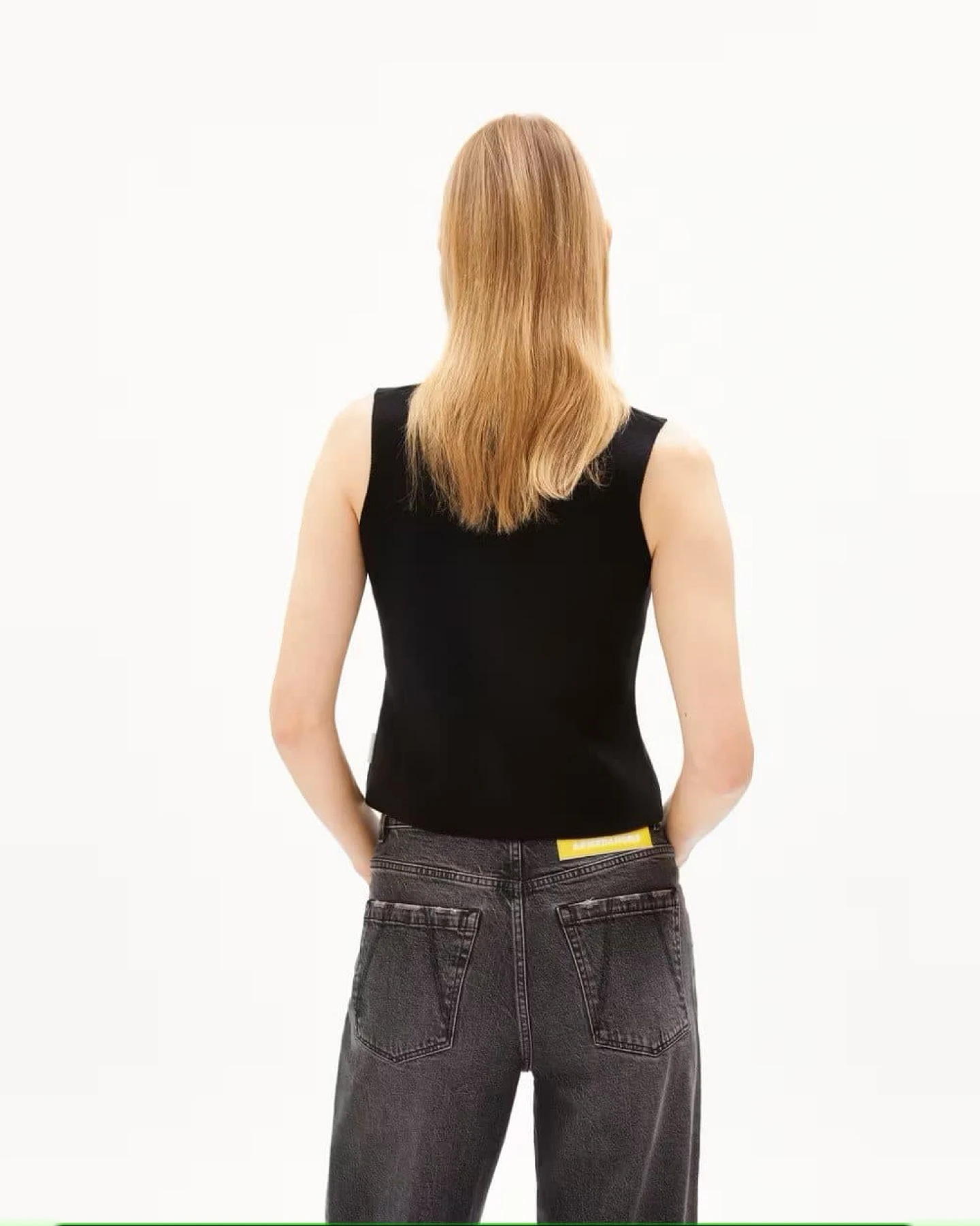 ARMEDANGELS Damen vegan Weste Malkaa Schwarz – Ansicht 2