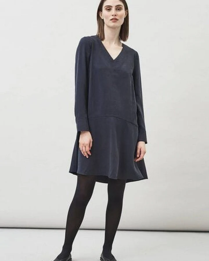 Maska Zuri Tencel Langarm Kleid