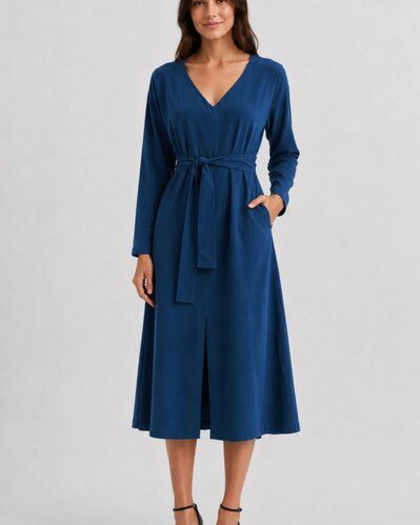 Studio Hertzberg Midikleid *CO-CCOO* mit V-Ausschnitt aus 100% Tencel – Ansicht 4