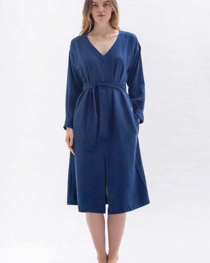 Blau