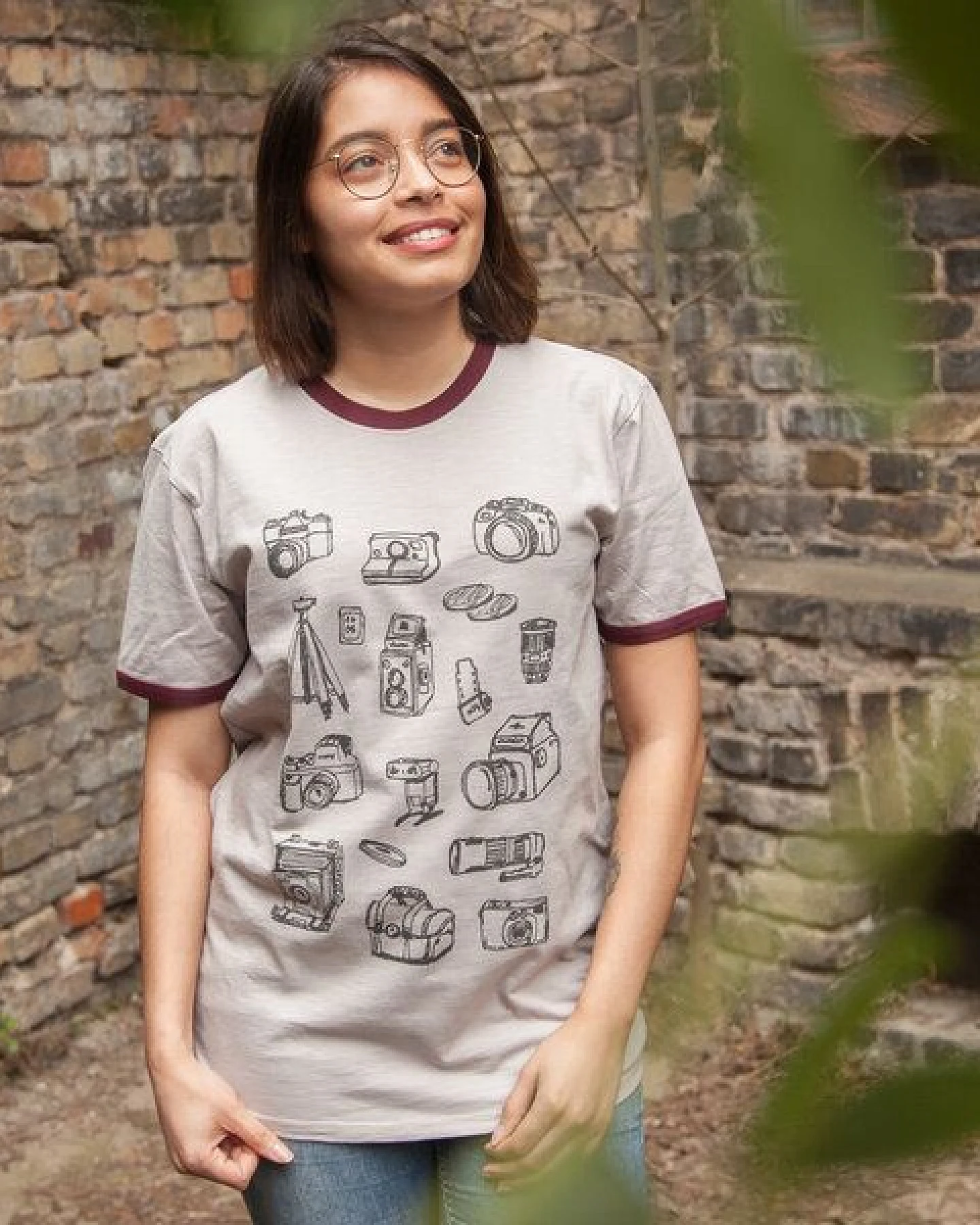 Fotokameras/Photo Camera - päfjes Ringer Unisex T-Shirt - Fair gehandelt aus Baumwolle Slub - Bio - taupe – Ansicht 2