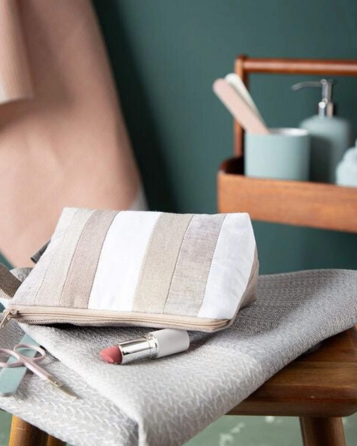 nahtur-design Kosmetiktasche aus 100% Leinen – Ansicht 2