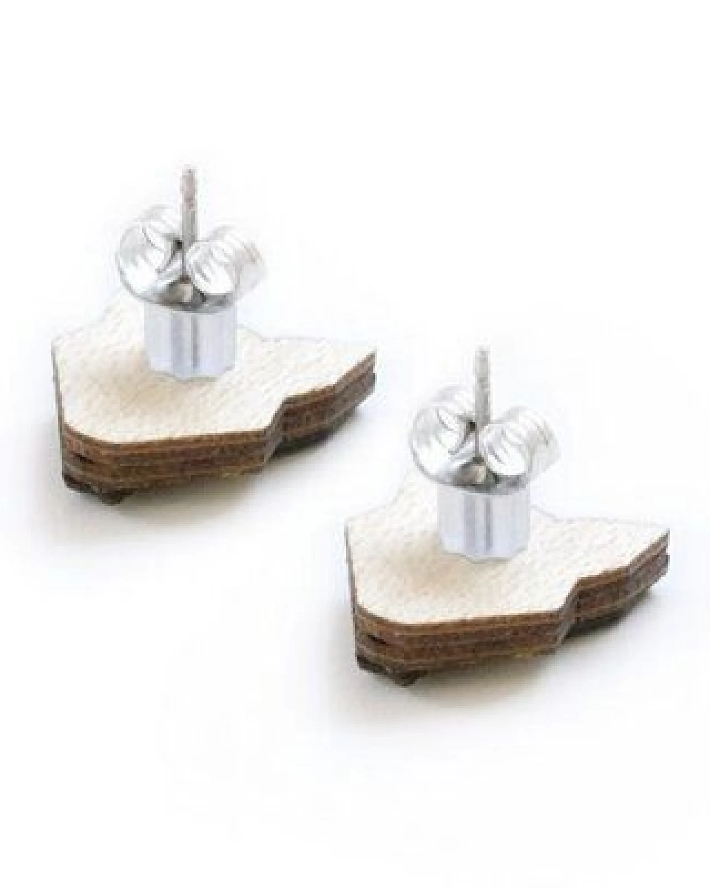 BeWooden Ohrstecker mit Holzdetails – Ansicht 2