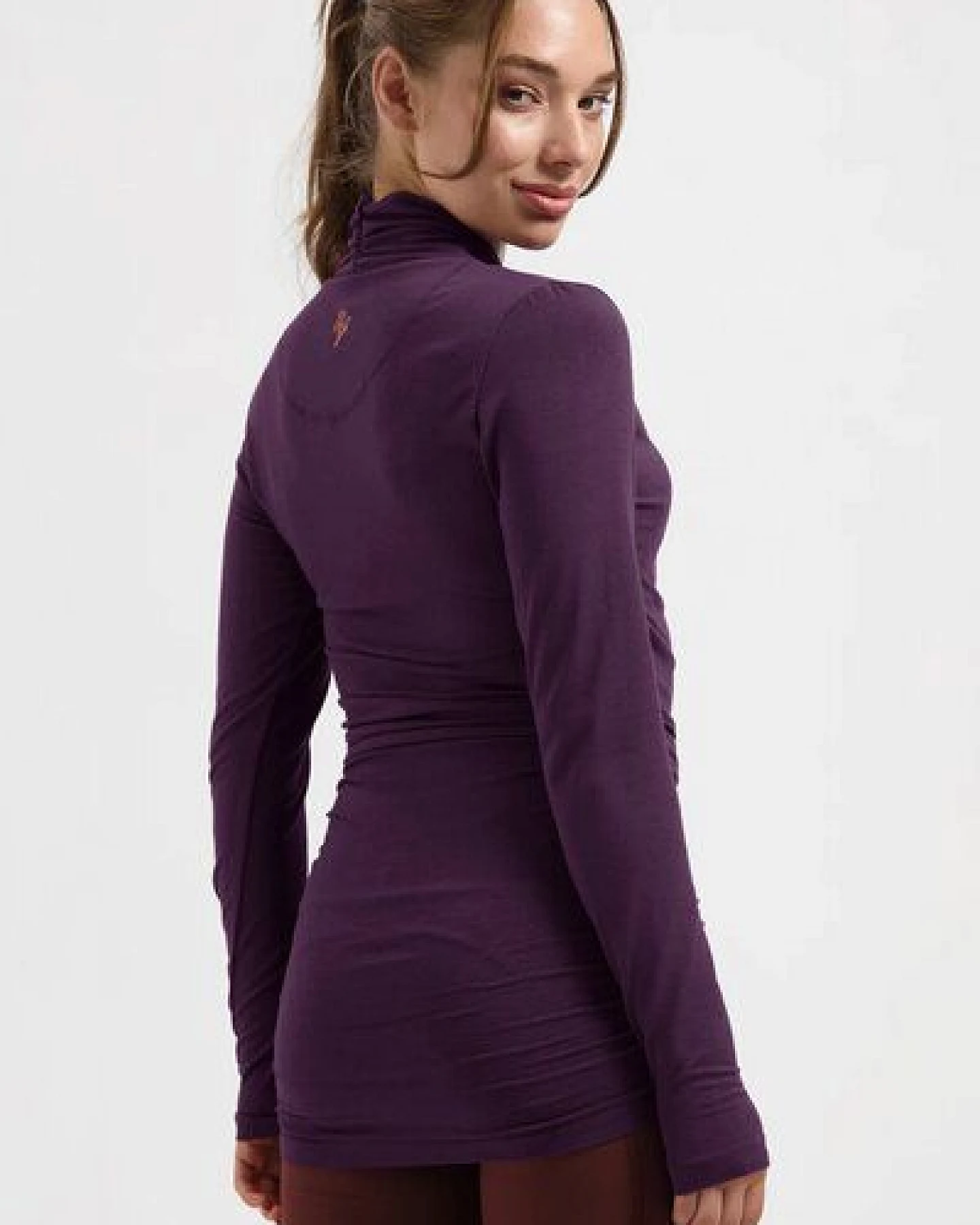 Urban Goddess Langarm Yoga Shirt Good Karma – Ansicht 3