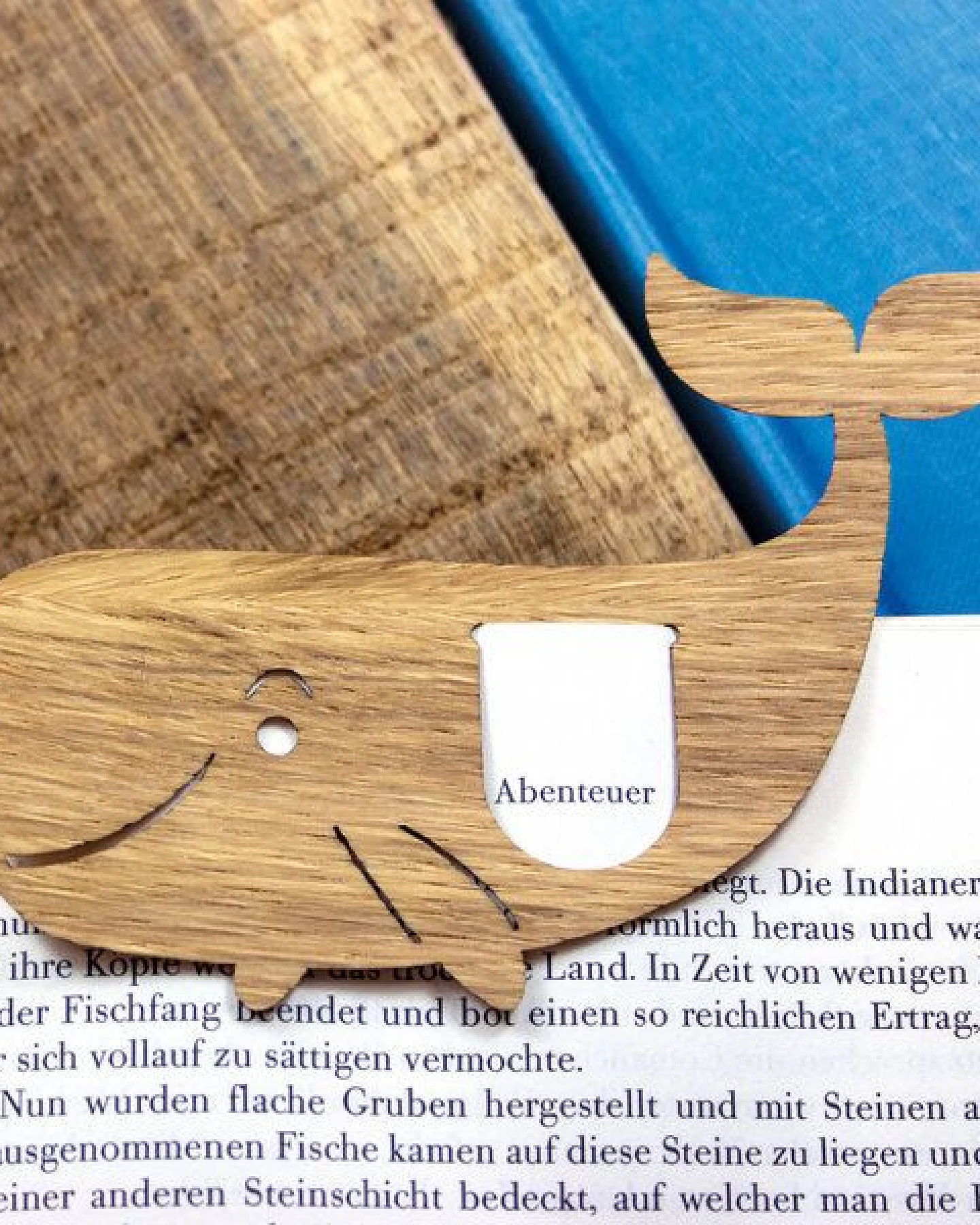 Bow & Hummingbird Lesezeichen Wal – Ansicht 3