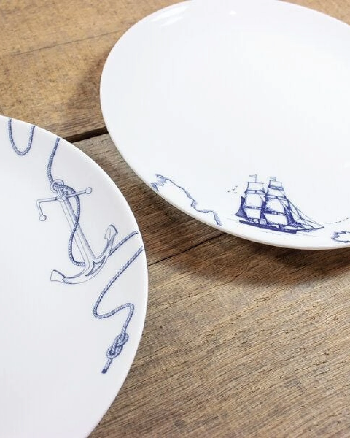 Bow & Hummingbird Porzellanteller Segelschiff – Ansicht 2