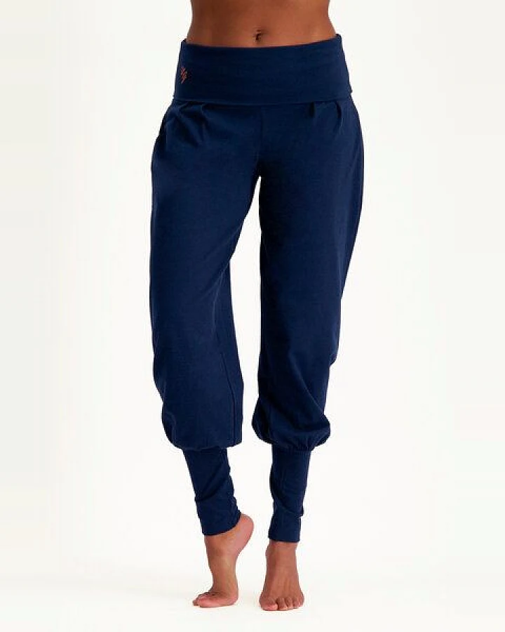 Urban Goddess Weite Yoga Hose Devi