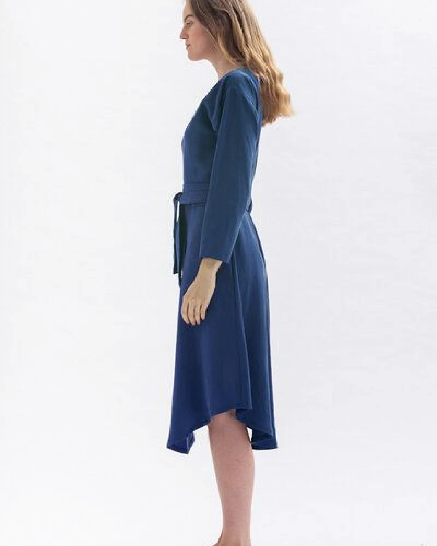 Studio Hertzberg Lockeres Kleid *DIA-NAA* aus 100% Tencel in blau petrolgrün oder bordeaux – Ansicht 2
