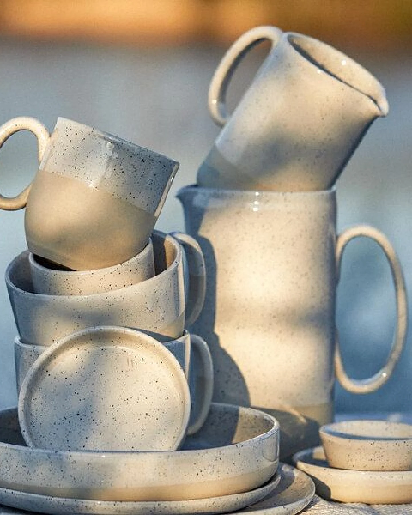 onomao Handgemachte Tasse mit Henkel aus Steinzeug – Ansicht 3