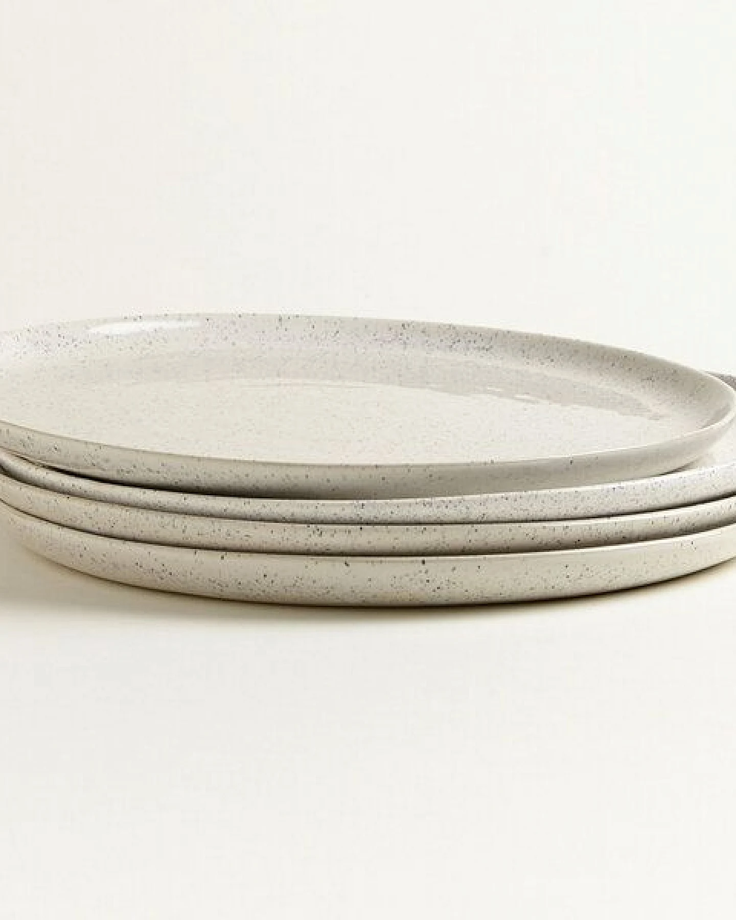 onomao Handgemachter Großer Teller (⌀ 28 cm) aus Steinzeug – Ansicht 2