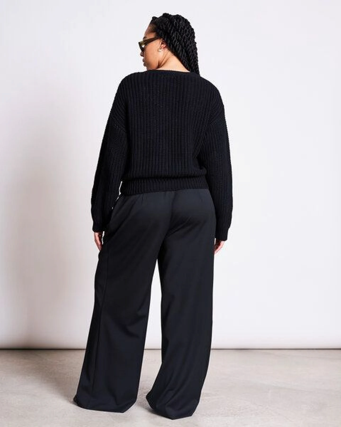JAN N JUNE V-Ausschnitt Strickjacke LENA aus Baumwolle GOTS – Ansicht 4