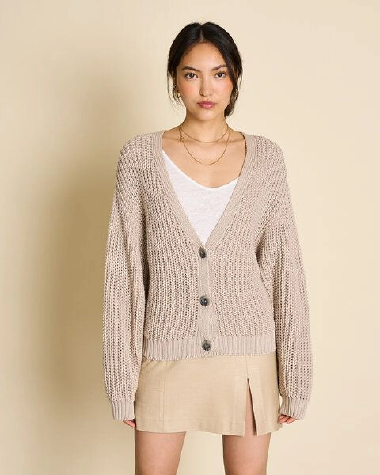 JAN N JUNE V-Ausschnitt Strickjacke LENA aus Baumwolle GOTS – Ansicht 3
