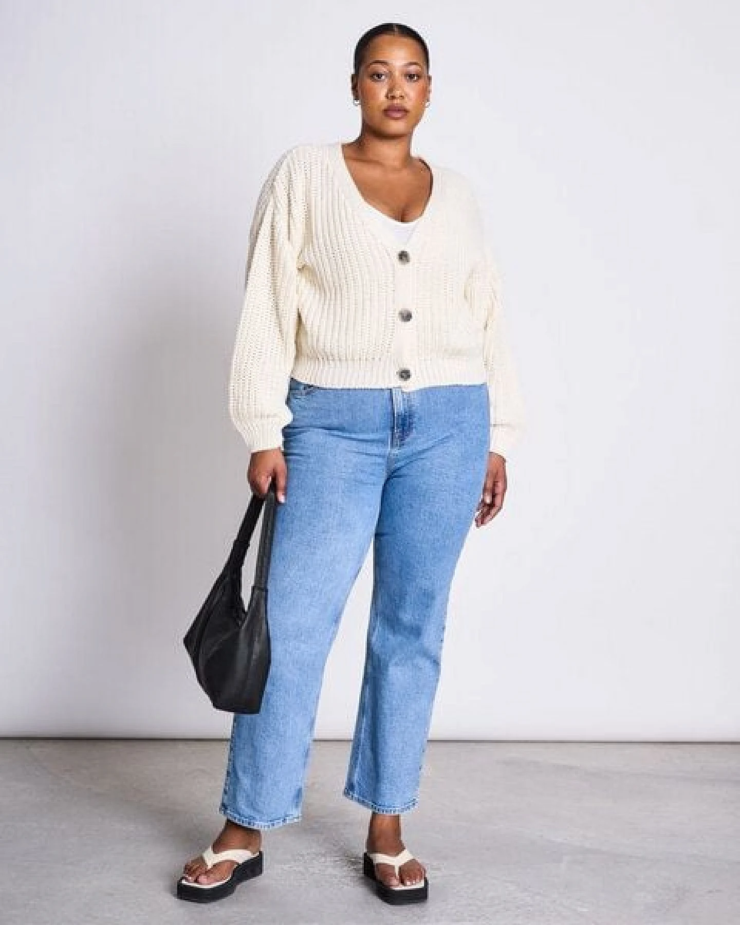 JAN N JUNE V-Ausschnitt Strickjacke LENA aus Baumwolle GOTS – Ansicht 3
